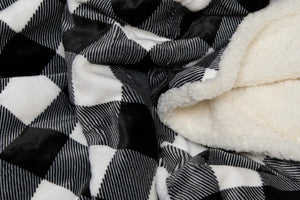 Black & White Lumberjack Plaid Sherpa Throw Blanket