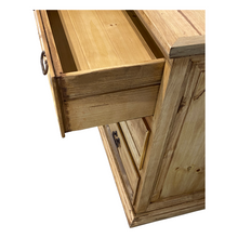 Large Sacristia Dresser